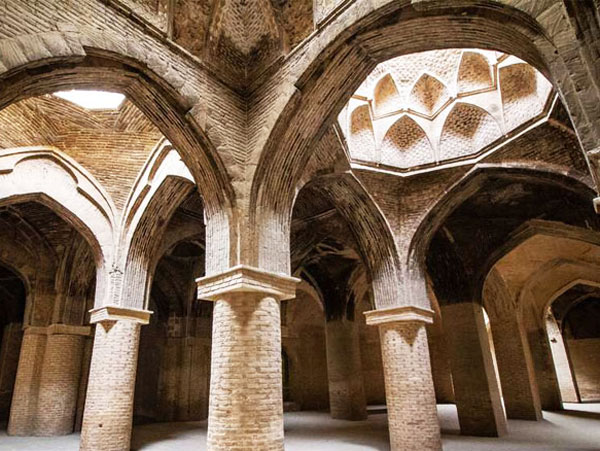 معماری مسجد اصفهان